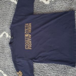 Men's Notre Dame shirt size large.
